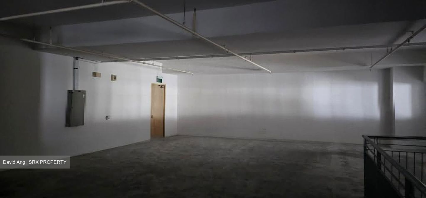 West Park Bizcentral (D22), Factory #625890091
